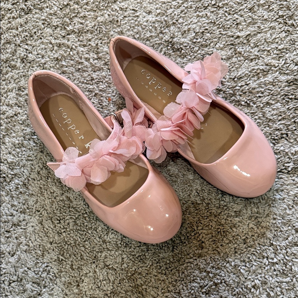 Copper Key Blush Dress Shoes with Floral Detail